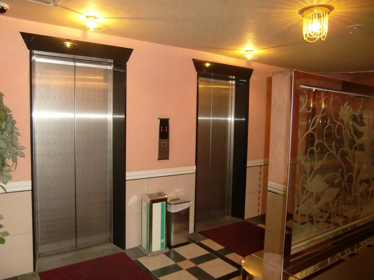 Golf Kofu Showa (Adults Only) Exterior photo