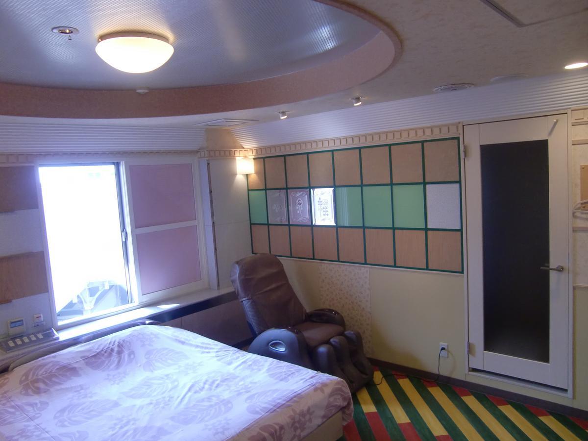 Golf Kofu Showa (Adults Only) Exterior photo
